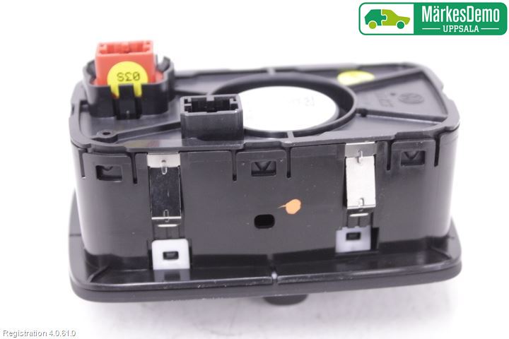 Volkswagen VW PASSAT 15-19 Bryter Hovedlys