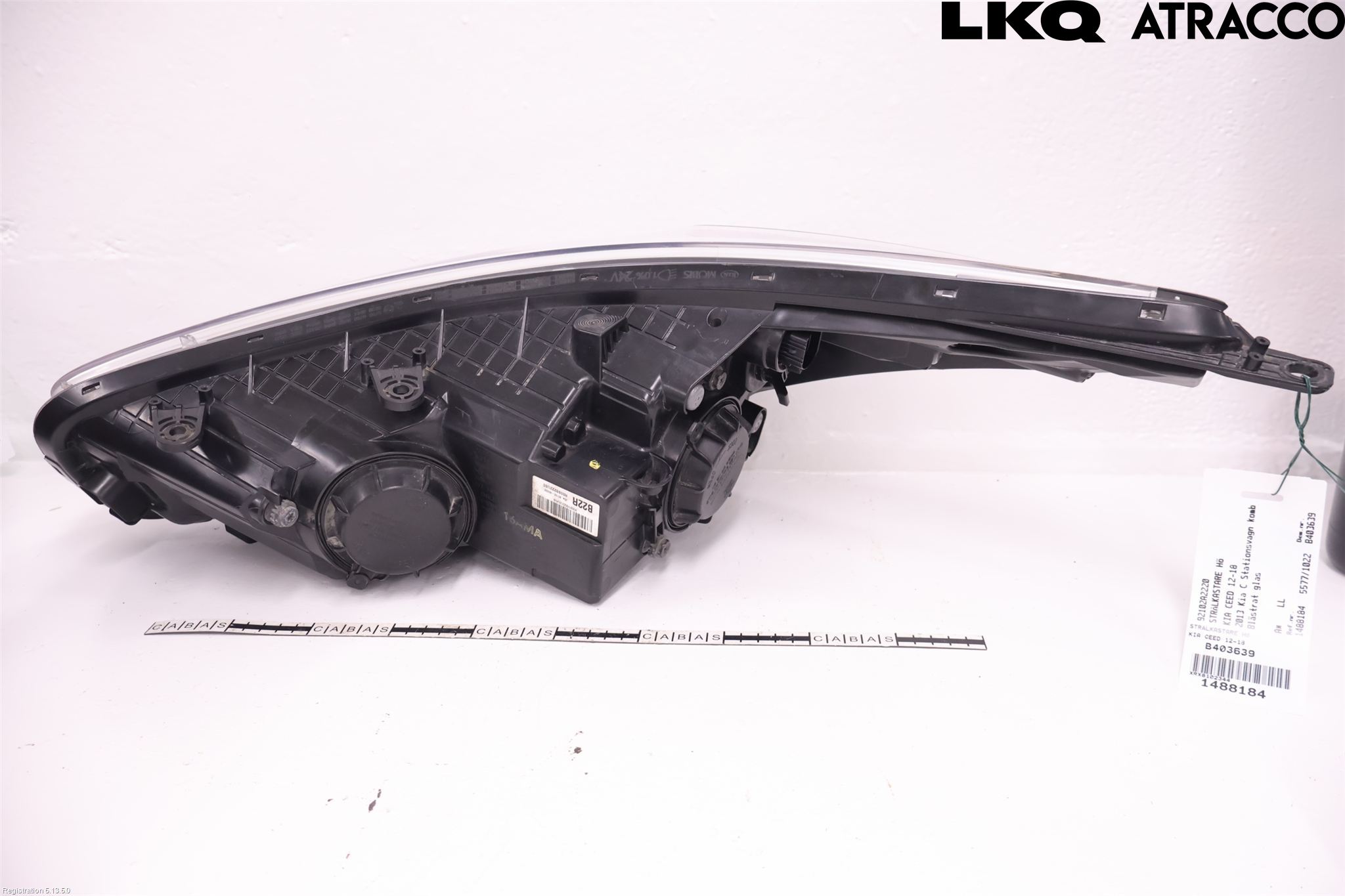 Kia CEED 12-18 Frontlykt Høyre