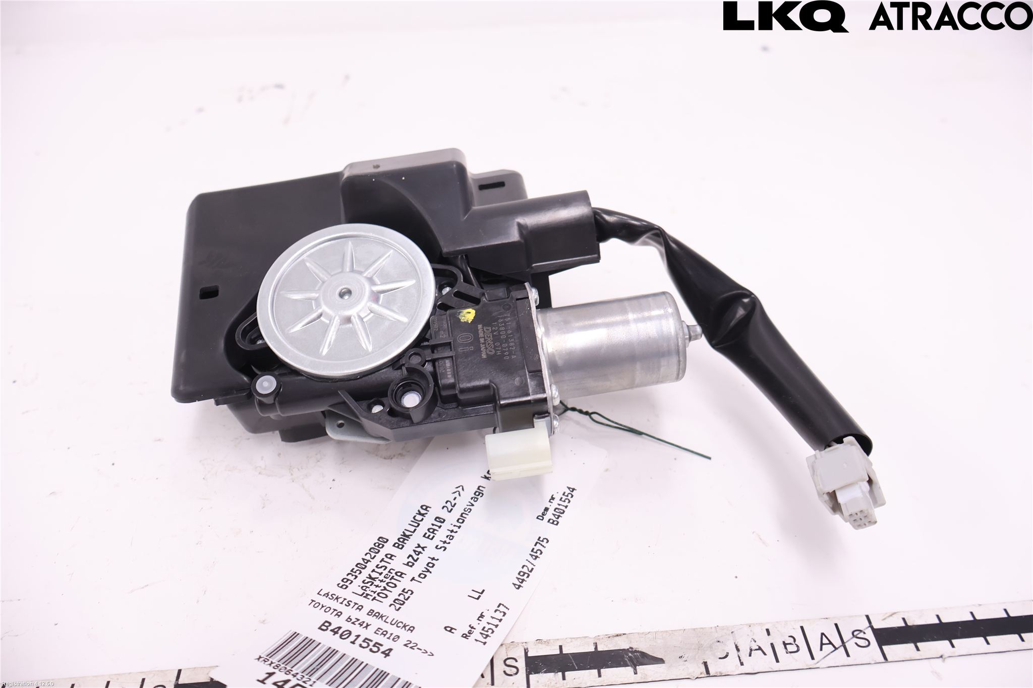 Toyota bZ4X EA10 22- Bakluke-Lokk Låsekasse