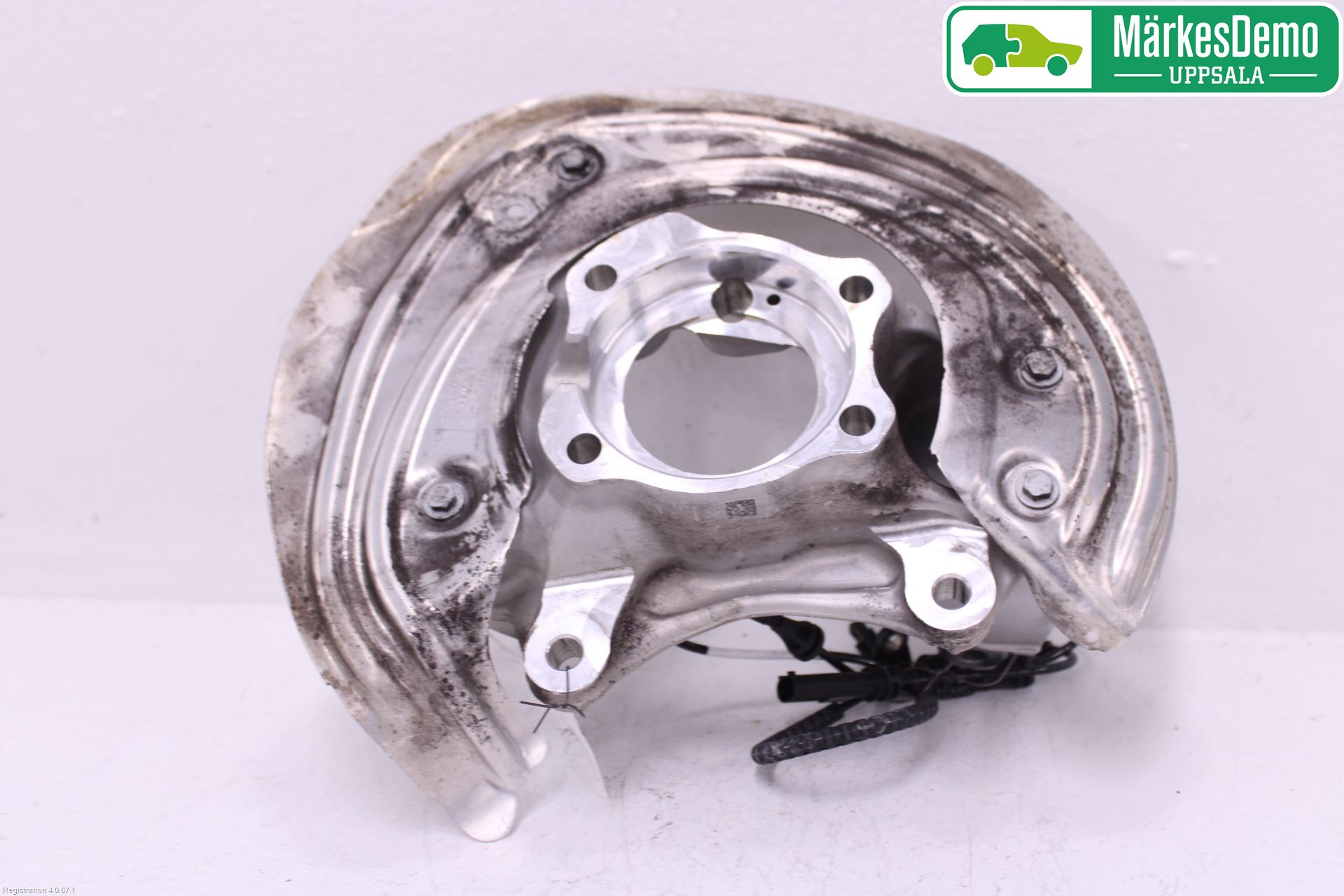 BMW 3 G20/G21/G80/G81 19- Spindel Vf
