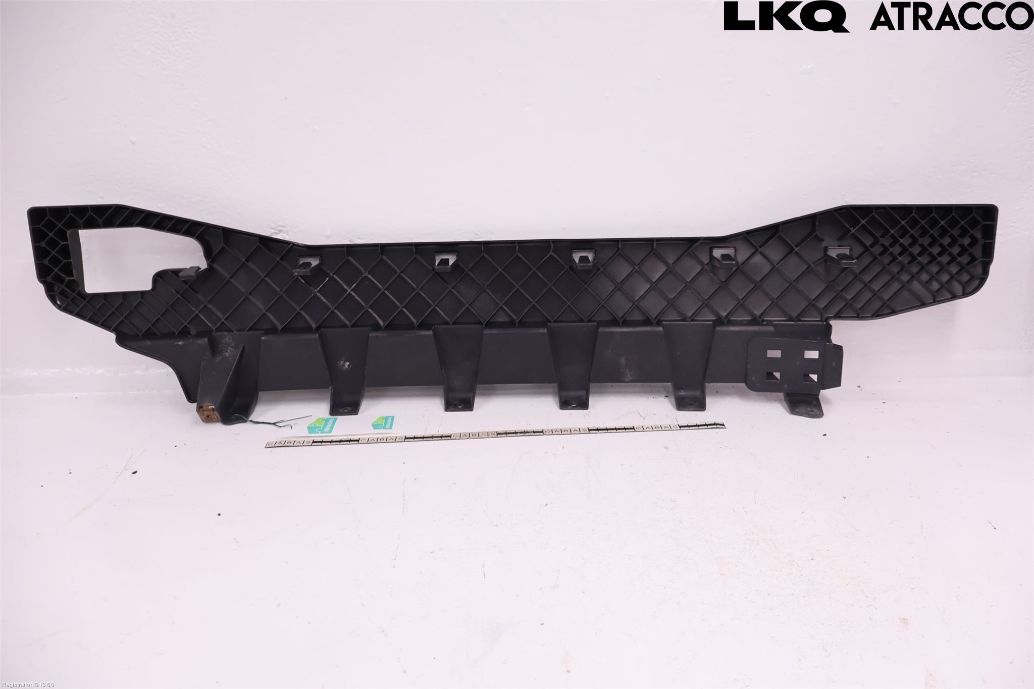 BMW 5 F10/F11/F18 09-17 Støtfanger Bak Midt Del