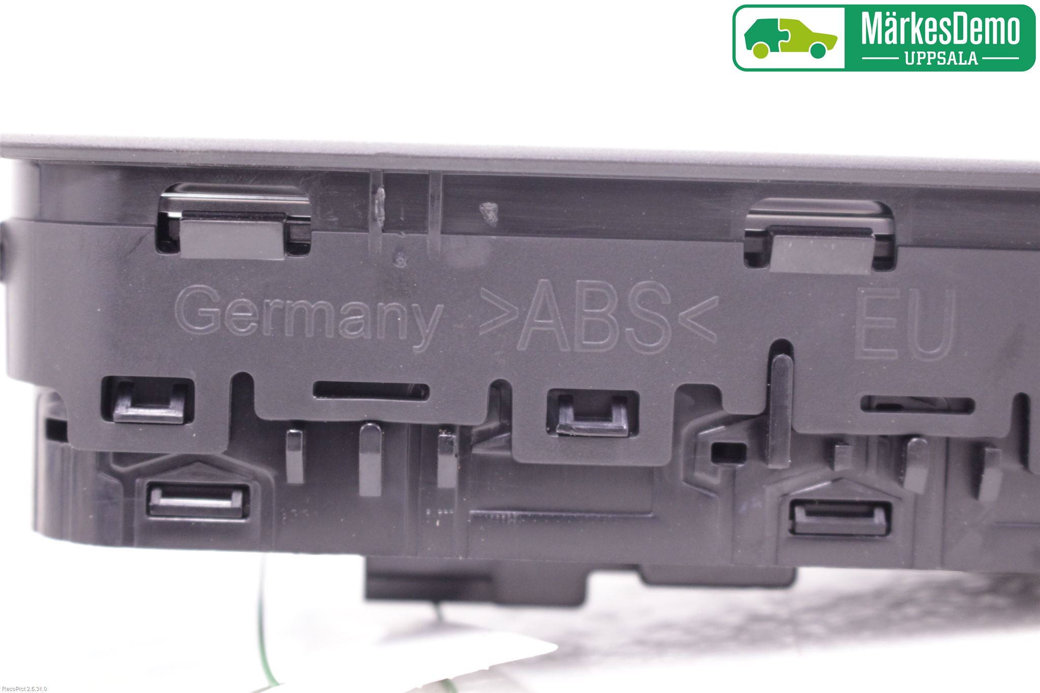 Mercedes-Benz MB A-KLASS (W177) 18- Bryter Vindusheis