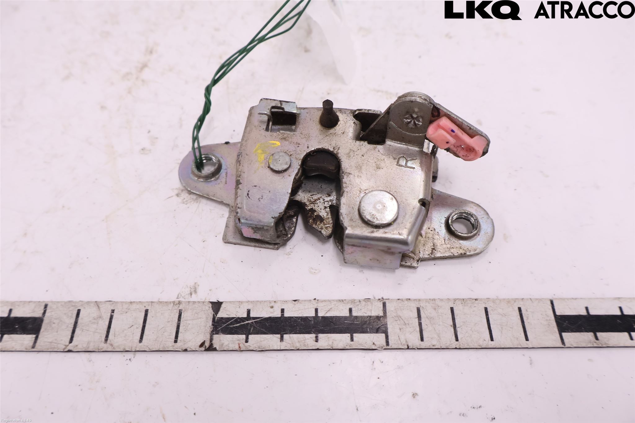 Toyota HILUX 16- Bakluke-Lokk Låsekasse