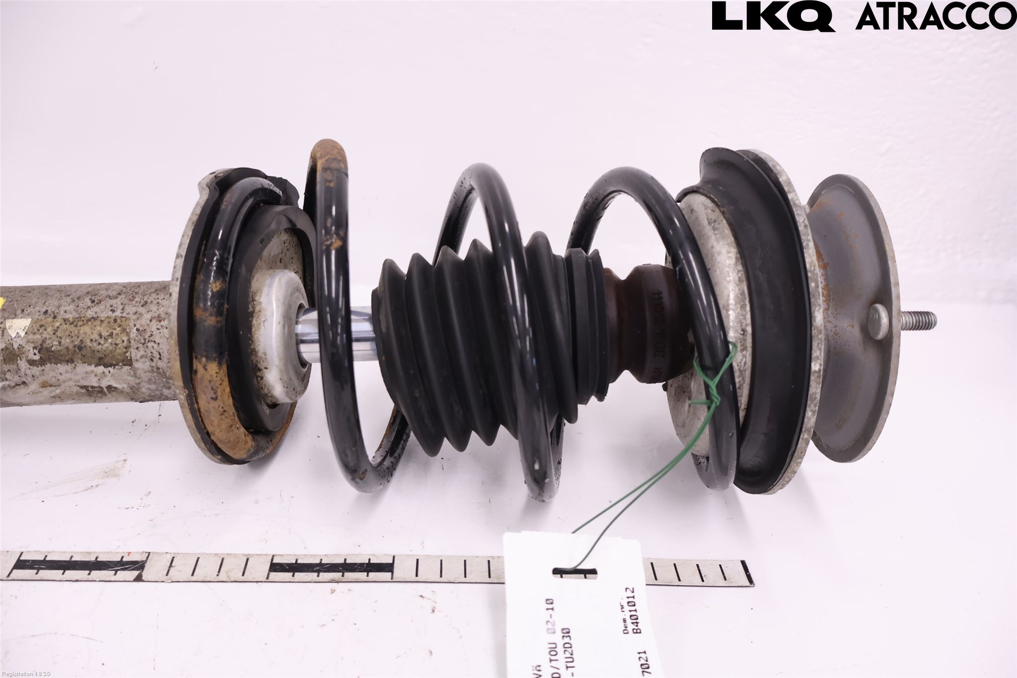 BMW 5 E60/61 Sed/Tou 02-10 Fjærbein Foran Venstre