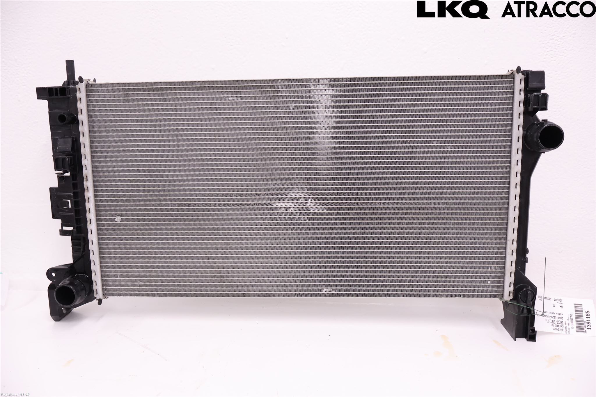 Volvo V90 17->> Radiator Automat