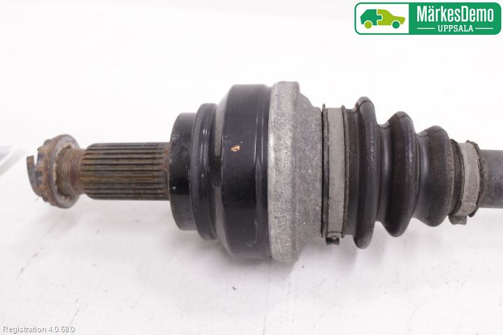 BMW 6 F12/F13 10-18 Drivaksel Bak Kompl Høyre