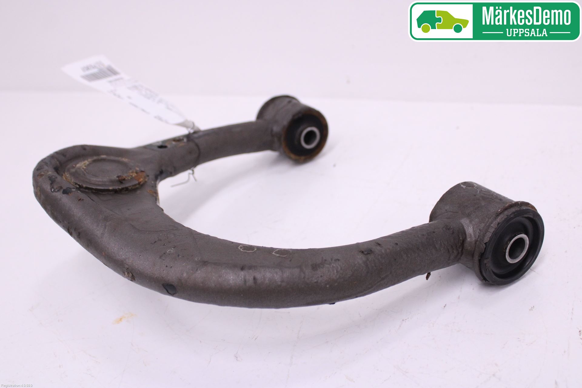 Toyota HILUX 05-16 Bærearm Foran Høyre Øvre