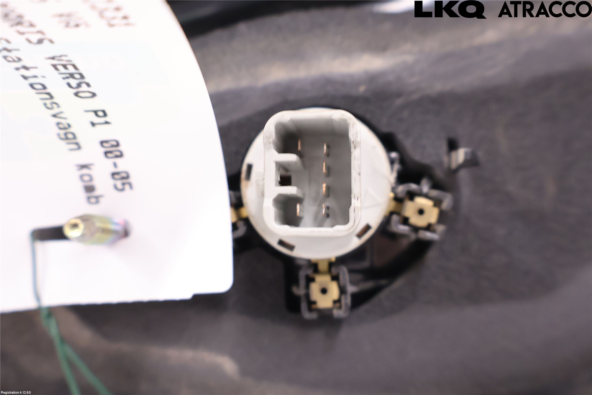 Toyota YARIS VERSO P1 00-05 Baklykt Venstre