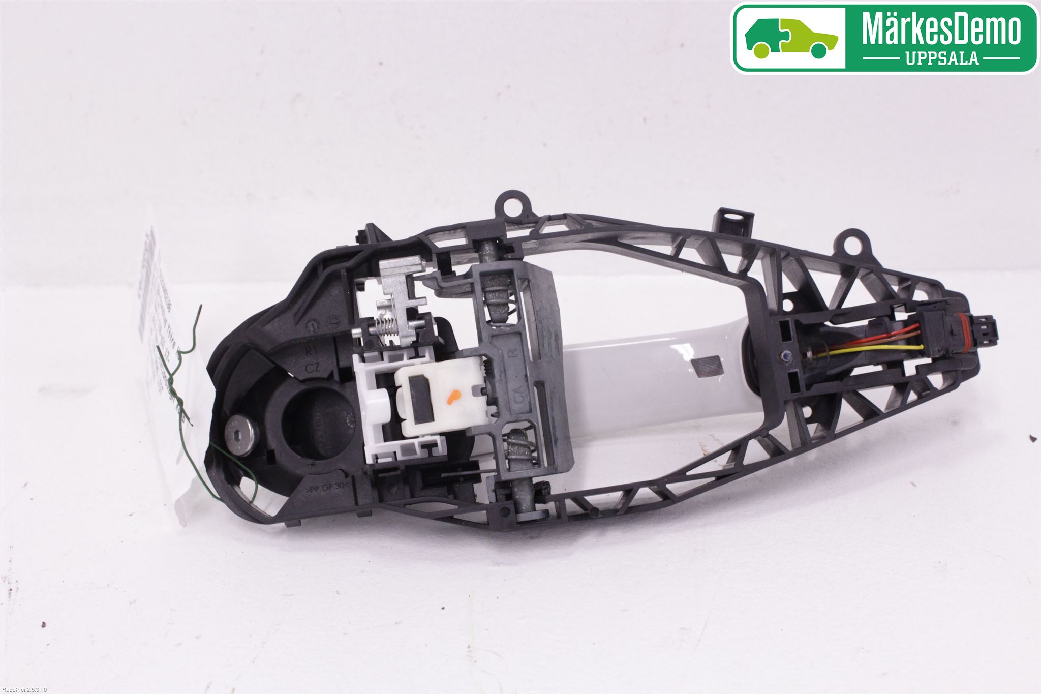 BMW 5 G30/G31/F90 17-23 Dørhandtak Ytre Høyre