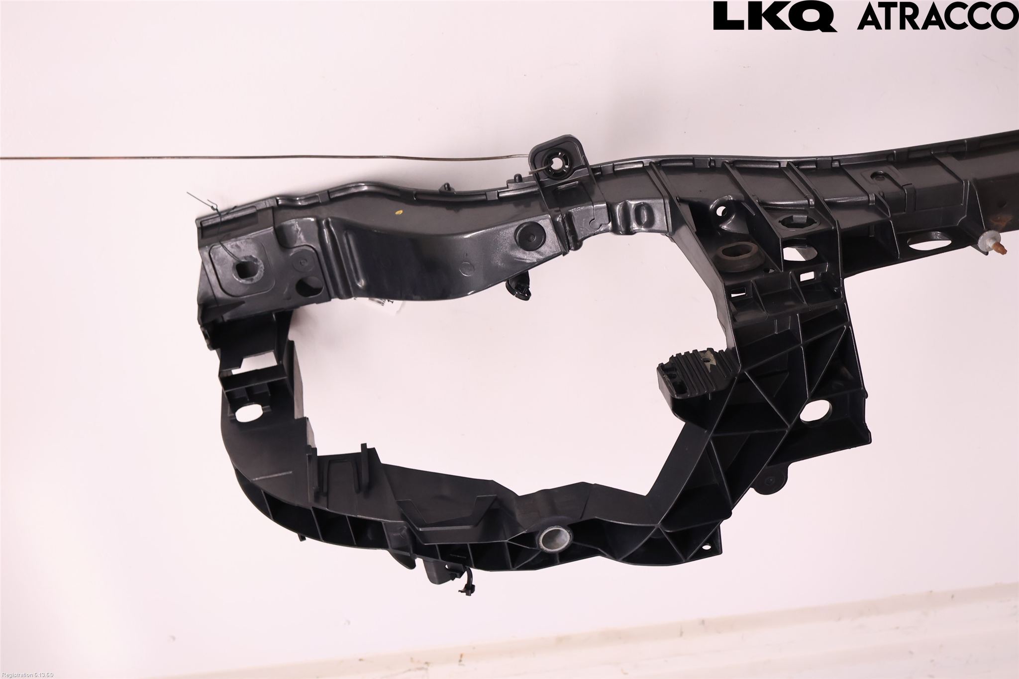 Ford KUGA 13-16 Frontstykke-Boks