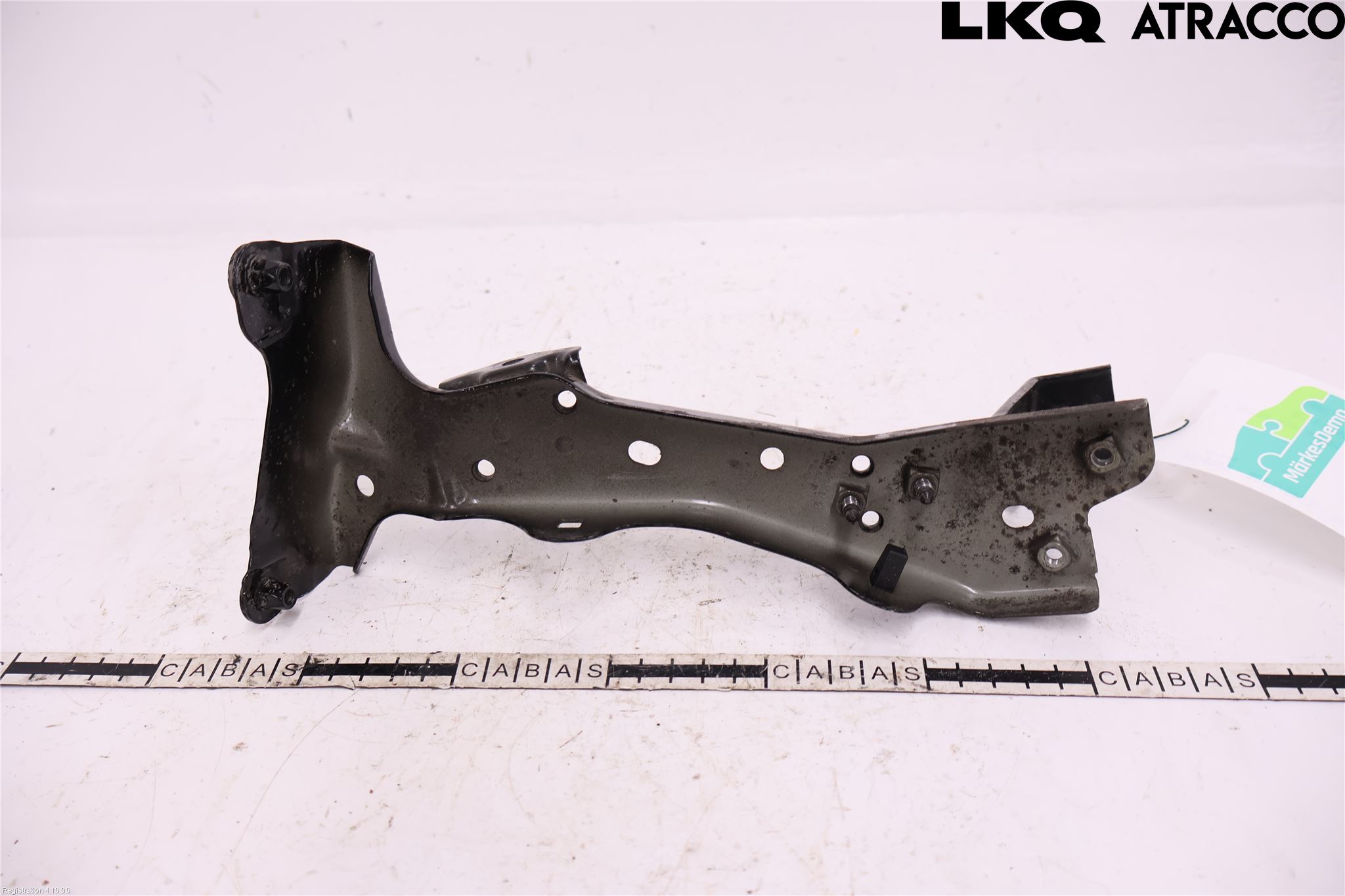 Audi A3/S3 8V 13-20 Frontlykt Holder-Feste