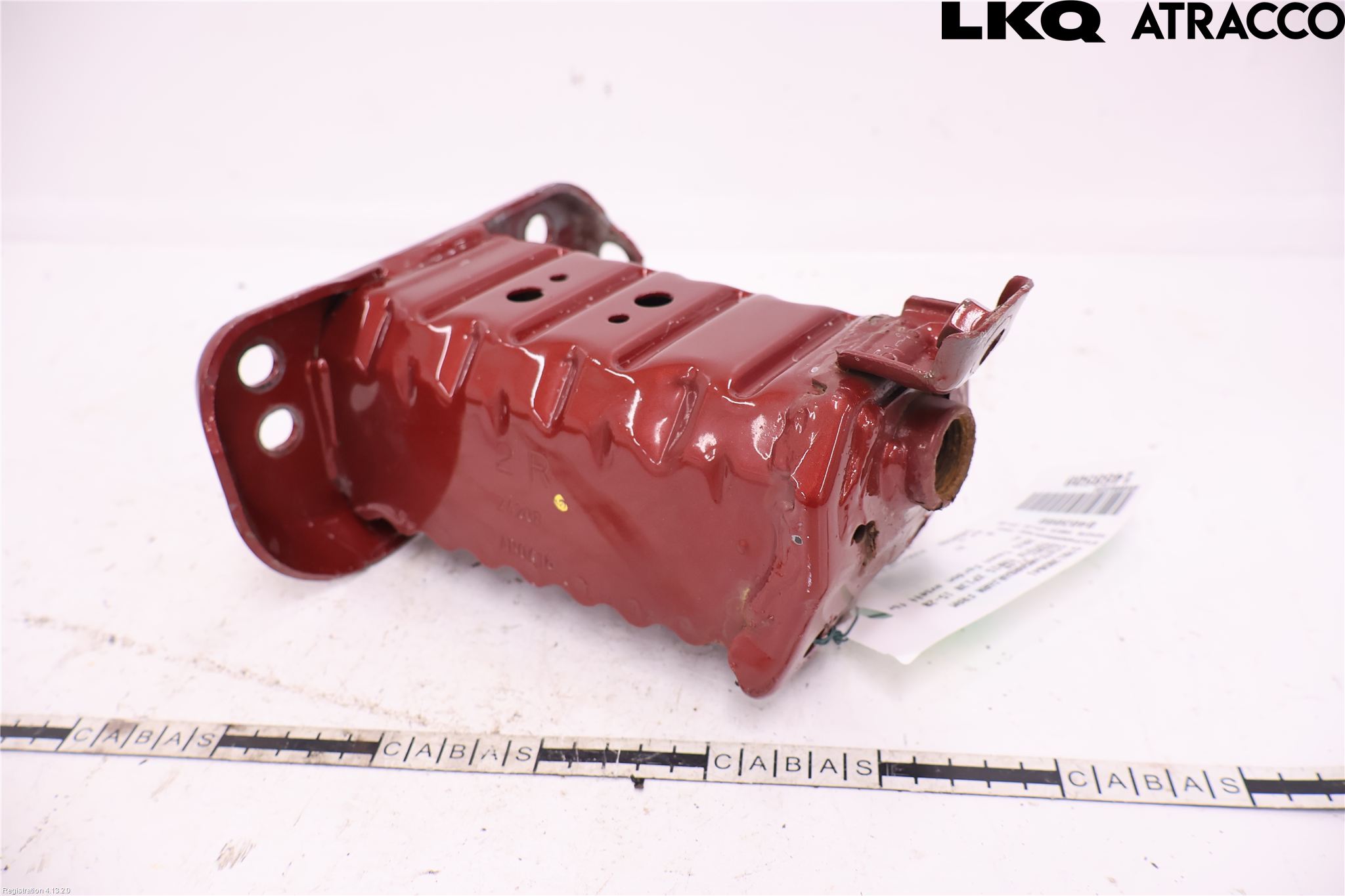 Toyota YARIS XP130 15-20 Støtfanger Foran Feste