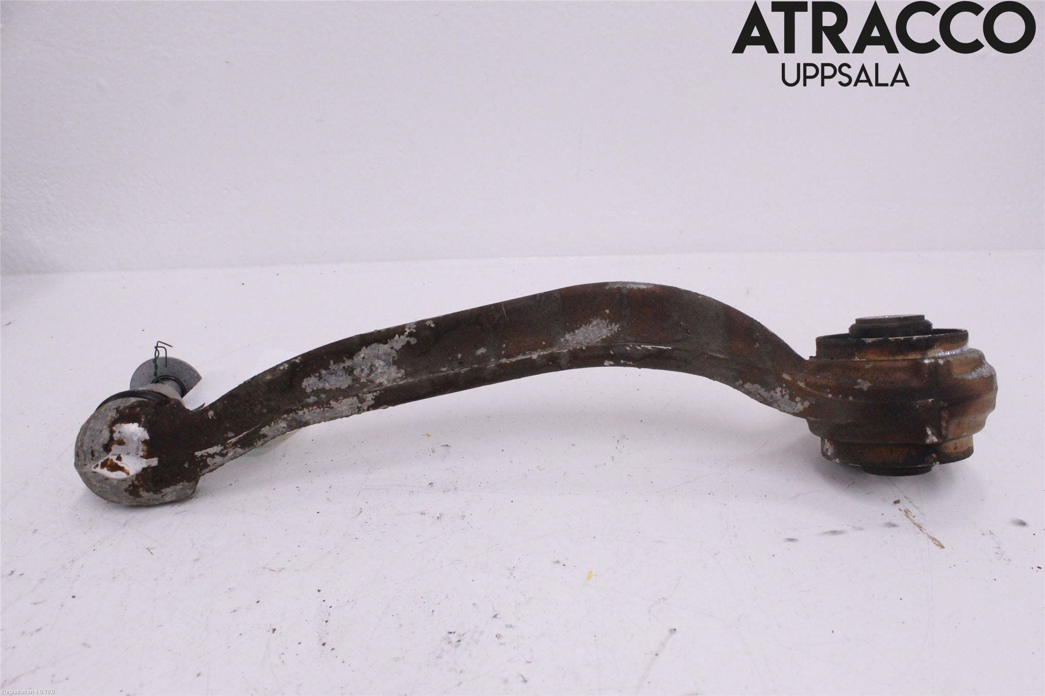 Mercedes-Benz MB E-KLASS (W213) 16-23 Bærearm Foran Venstre Nedre