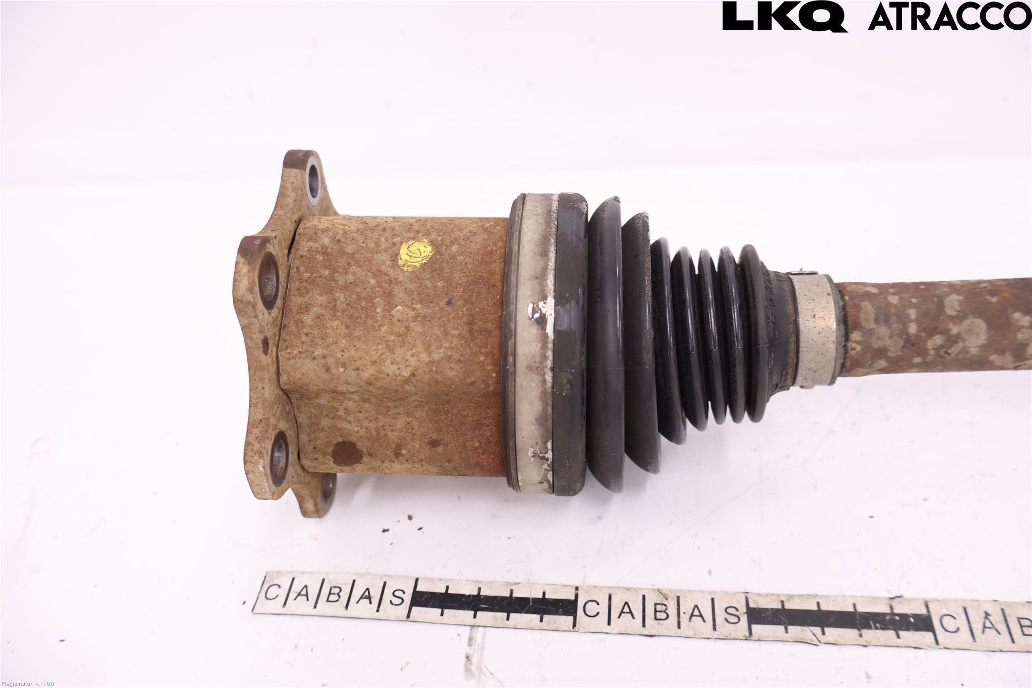Volkswagen VW PASSAT 15-19 Drivaksel Foran Kompl Venstre
