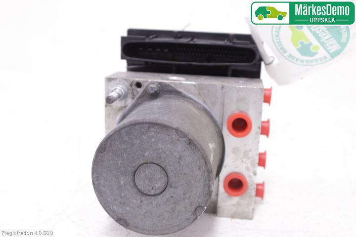 Toyota AVENSIS 09-15 Abs Hydraulikkaggregat