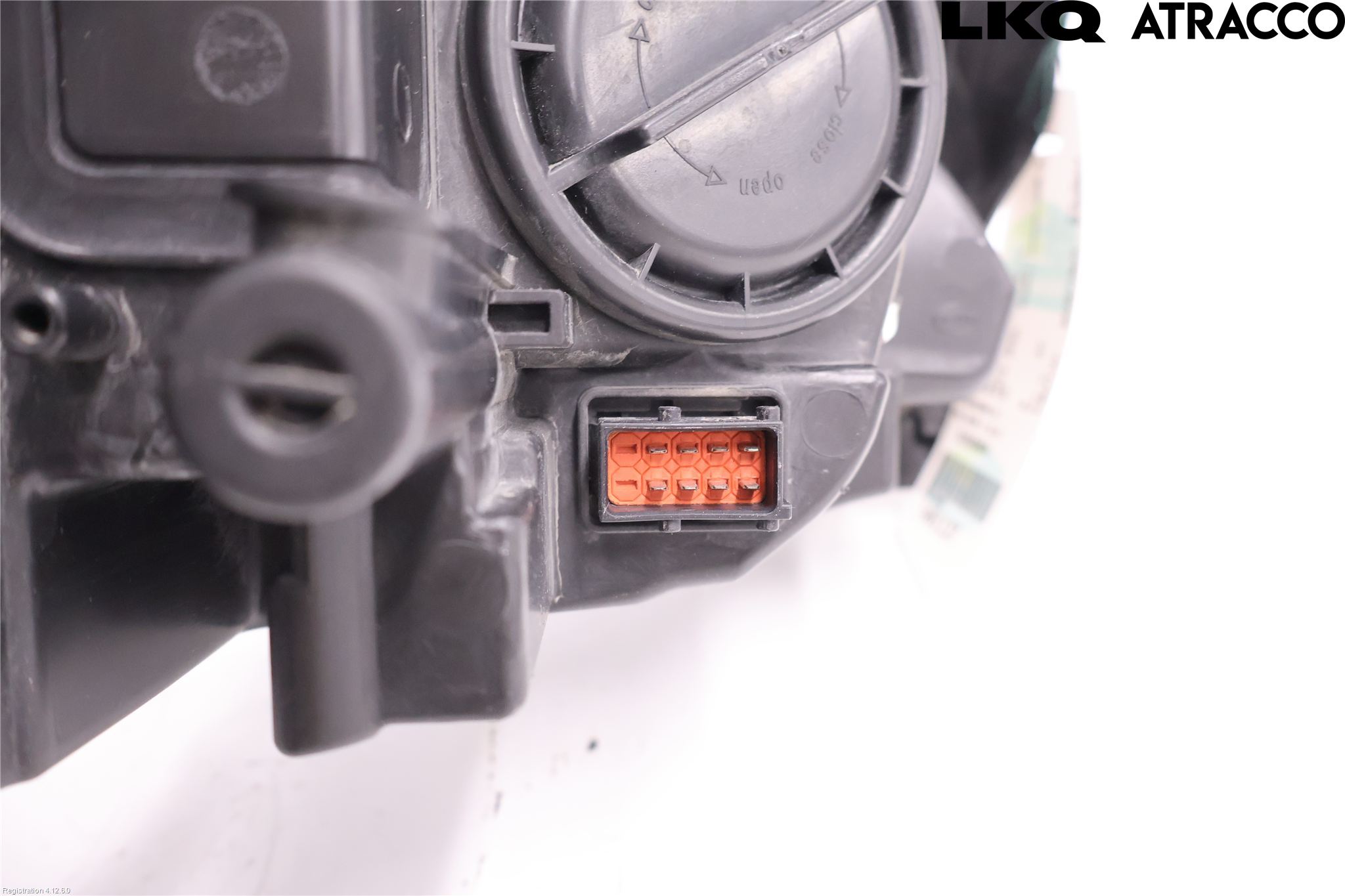 Opel ASTRA J 10-15 Frontlykt Venstre