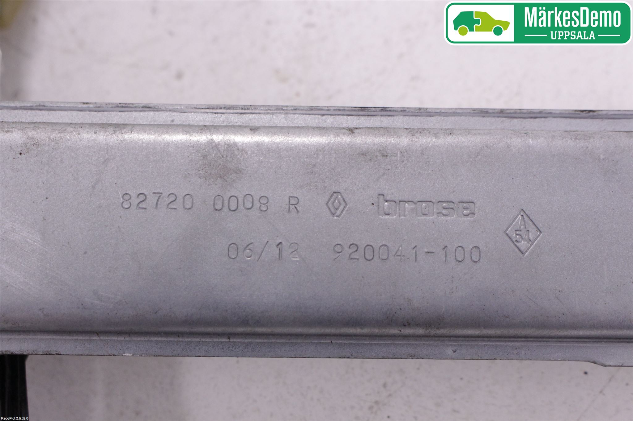 Renault MEGANE III 09-15 Vindusheis El Komp