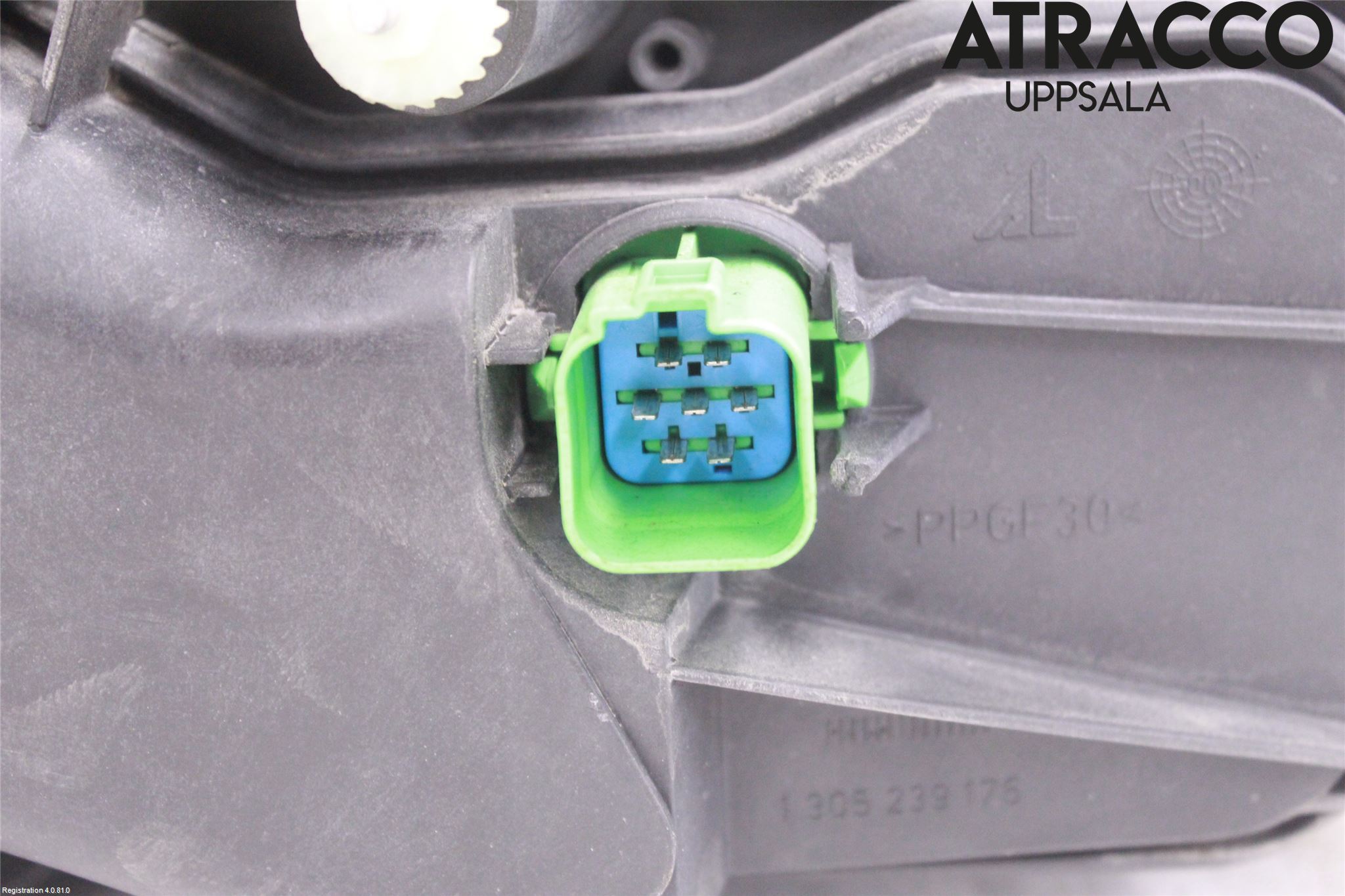 Ford MONDEO     01-06 Frontlykt Venstre