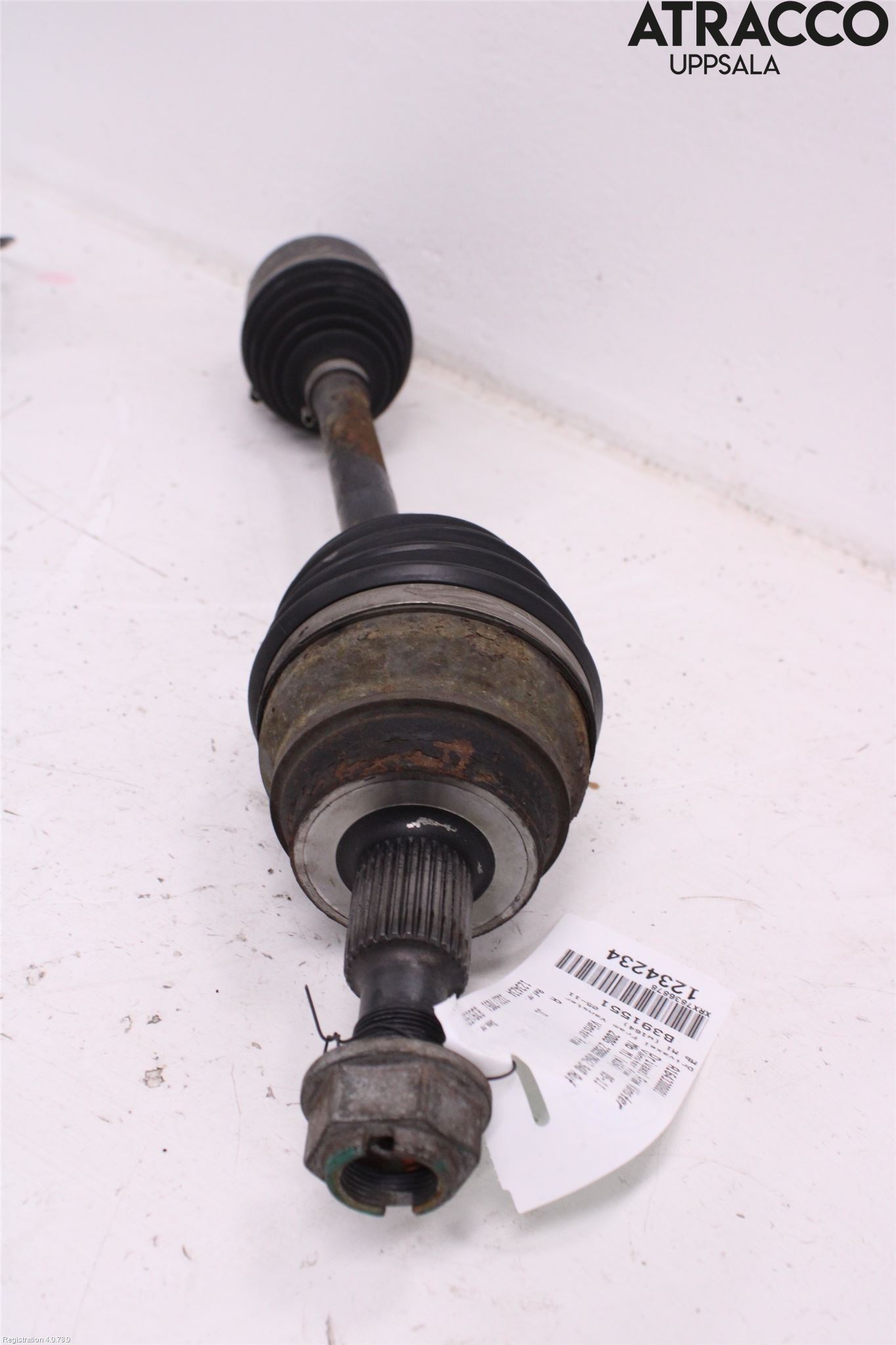 Mercedes-Benz MB ML (W164) 05-11 Drivaksel Foran Kompl Venstre