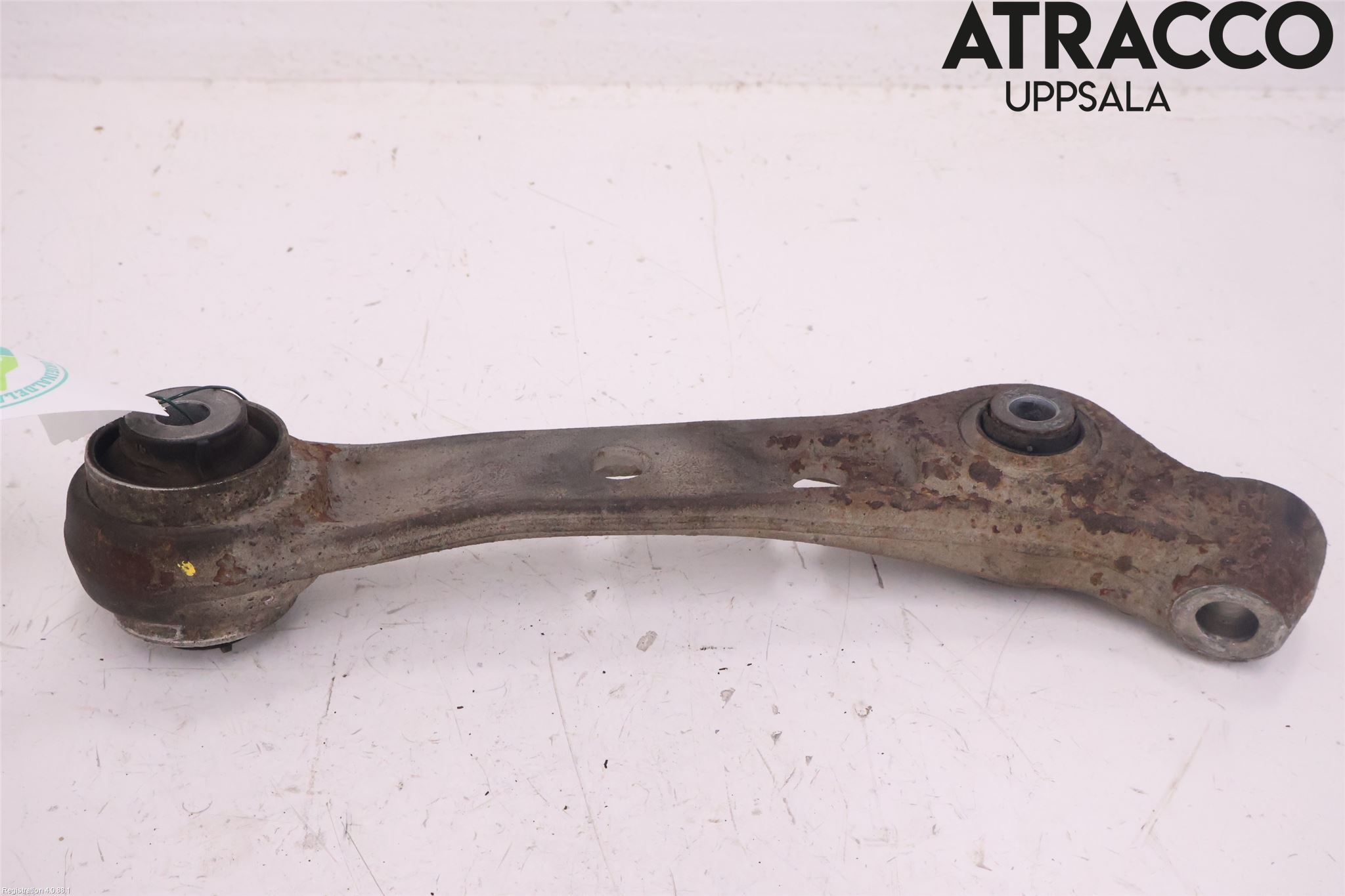 BMW 5 F10/F11/F18 09-17 Bærearm Foran Høyre Nedre