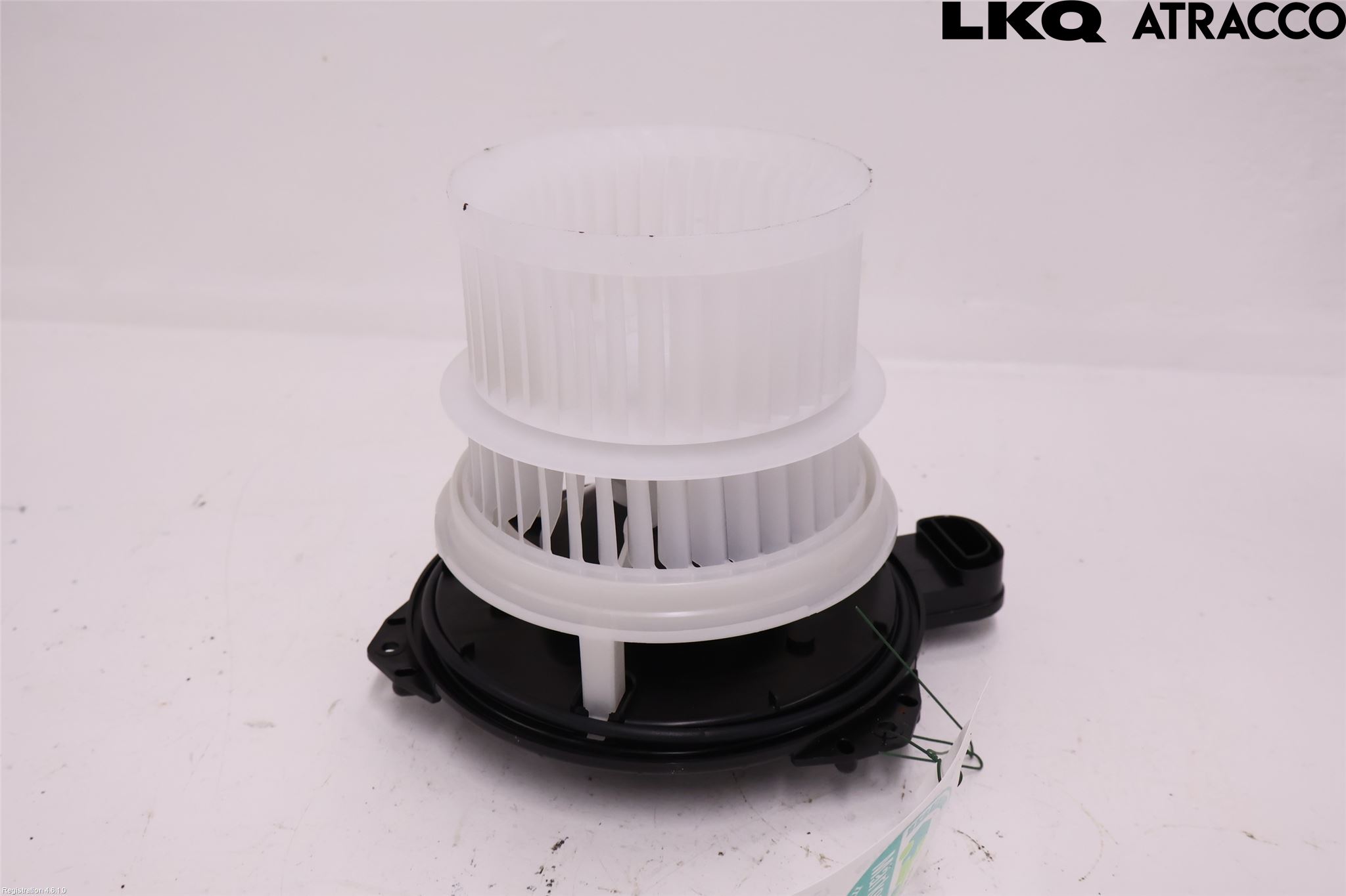 Toyota COROLLA CROSS XG10 22- Varmeapparat Viftemotor