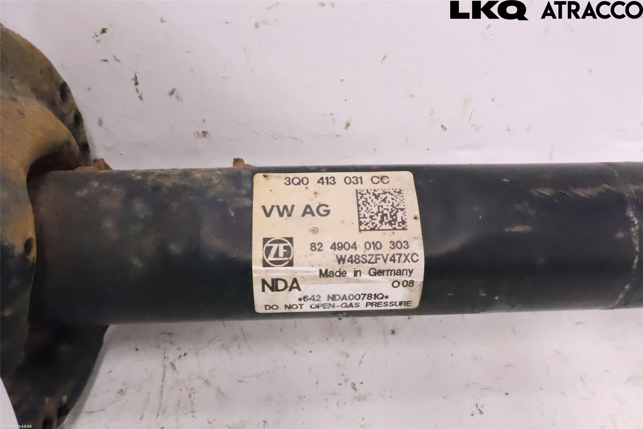 Volkswagen VW PASSAT 15-19 Fjærbein Foran Venstre