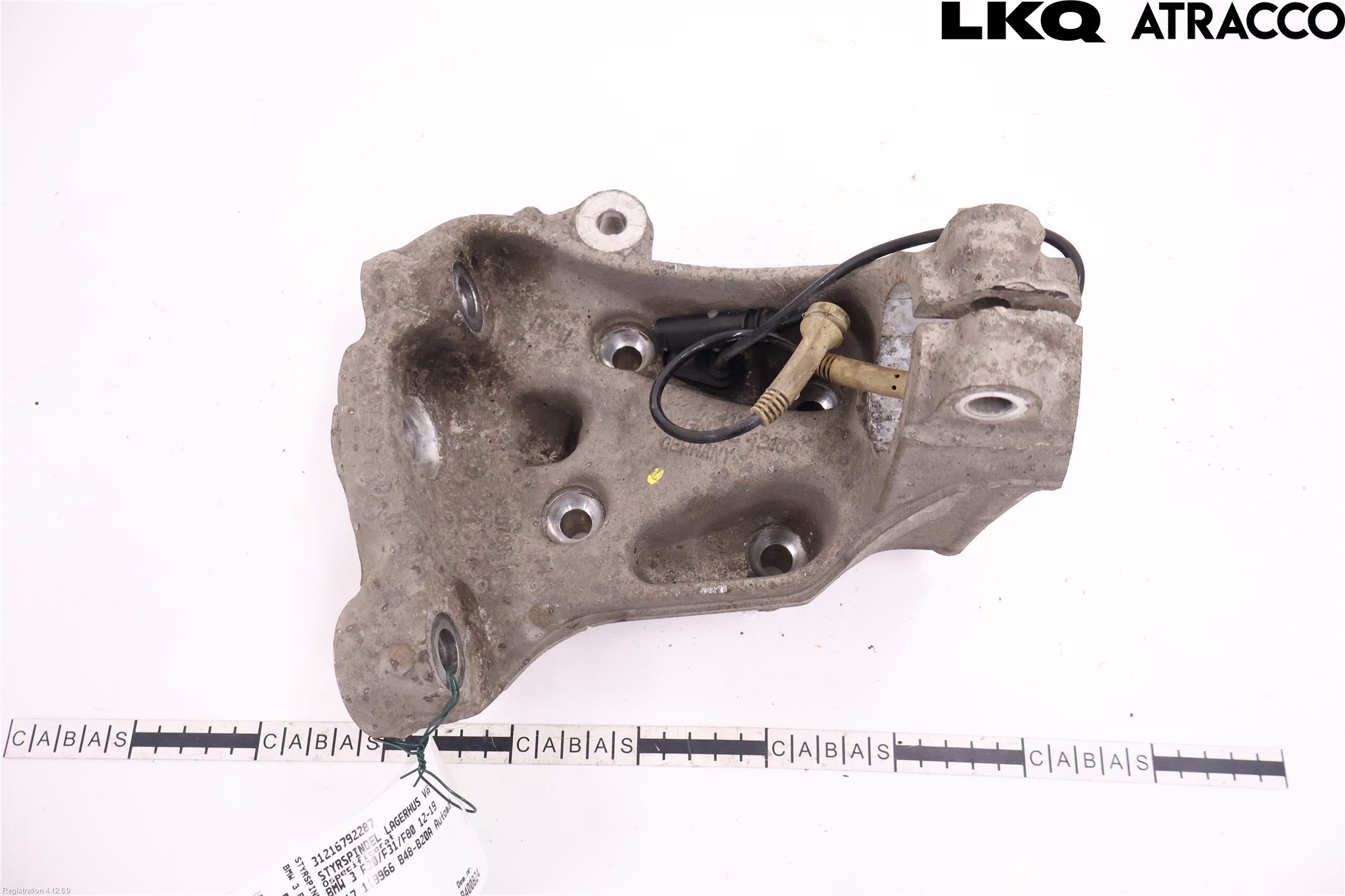 BMW 3 F30/F31/F80 12-19 Spindel Vf