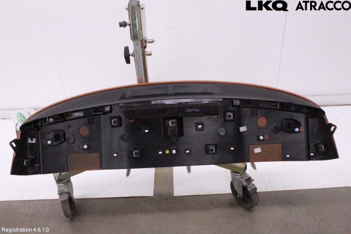 Peugeot 2008/E-2008 20- Spoiler Bakluke