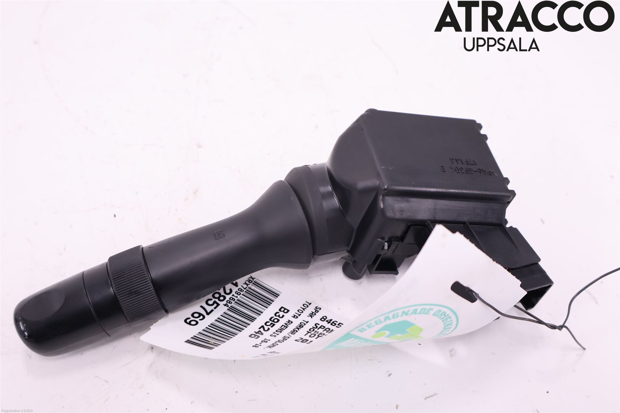 Toyota AVENSIS 16-18 Bryter Ratt Visker - Spyler