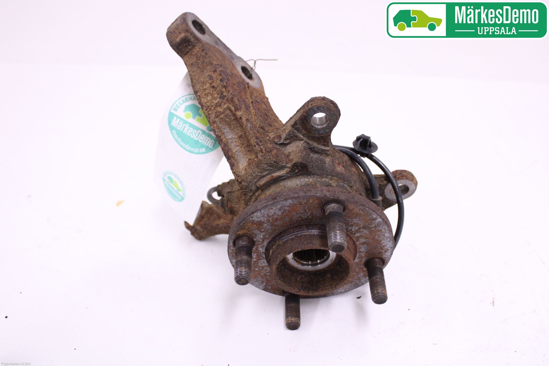 Nissan MICRA 11-16 Spindel Hf