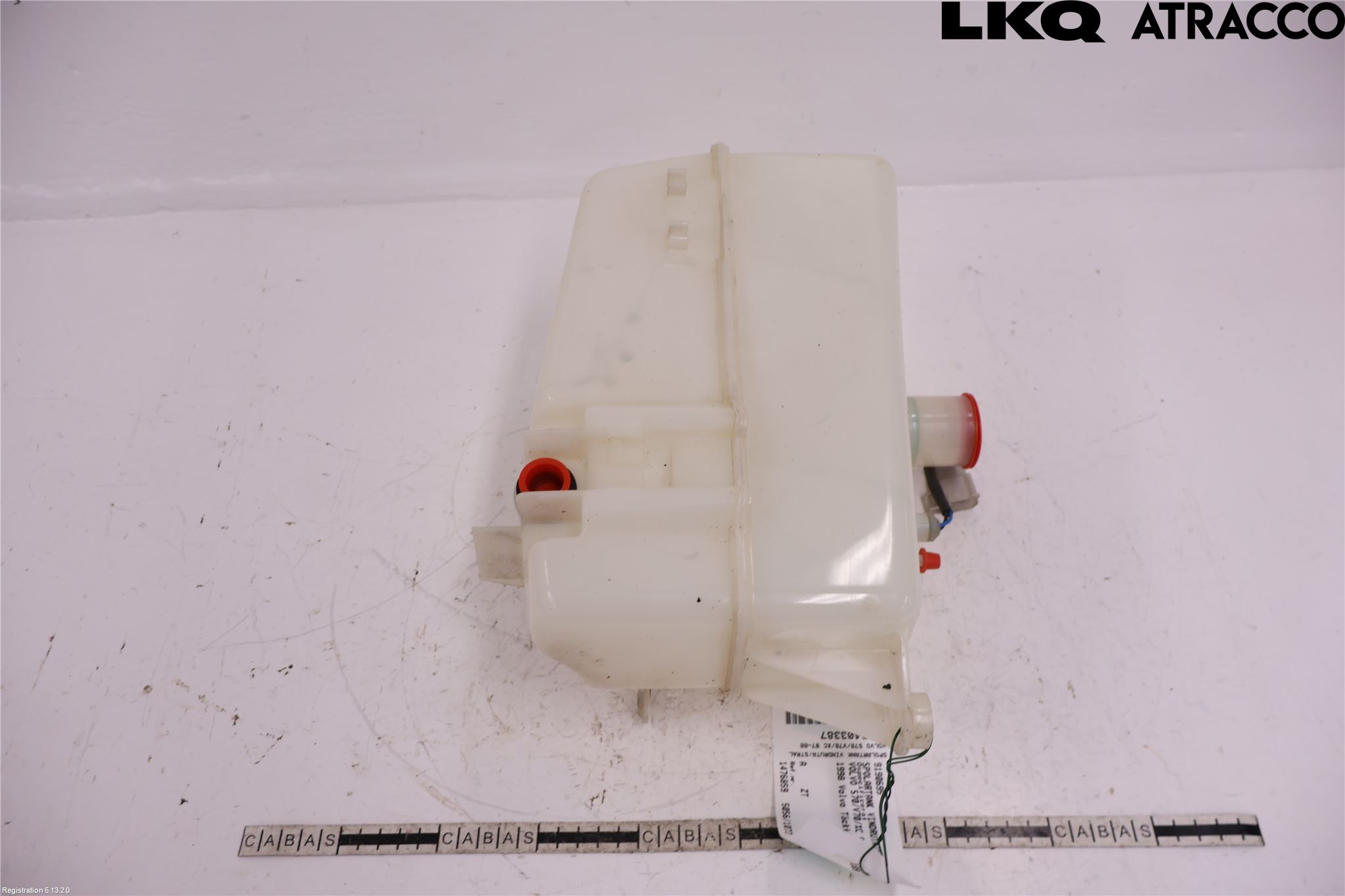 Volvo S70/V70/XC  97-00 Spylerbeholder Frontrute-Lykte