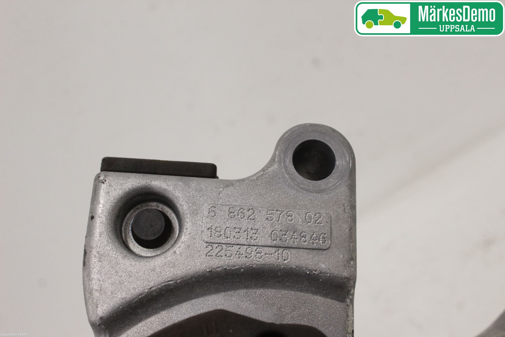 BMW 5 G30/G31/F90 17-23 Gearkasse Feste Gummi