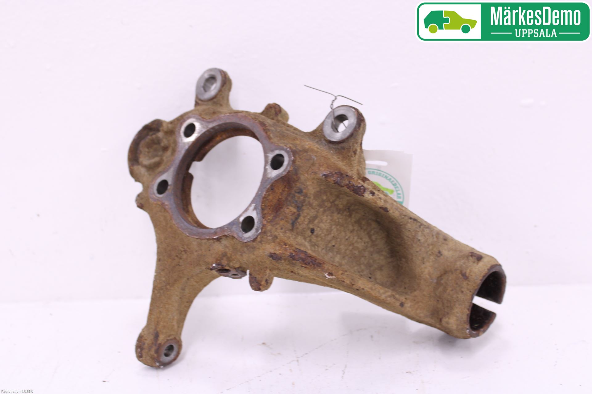 Nissan QASHQAI 14-17 Spindel Vf