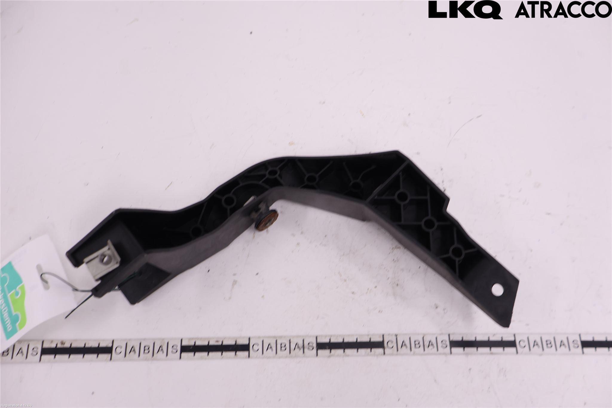 BMW i3 I01 13-22 Frontlykt Holder-Feste