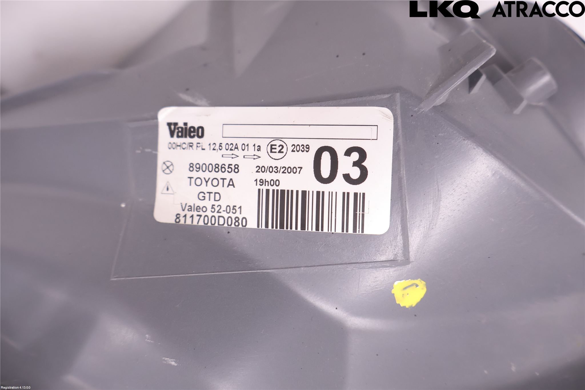 Toyota YARIS P1 03-05 Frontlykt Venstre