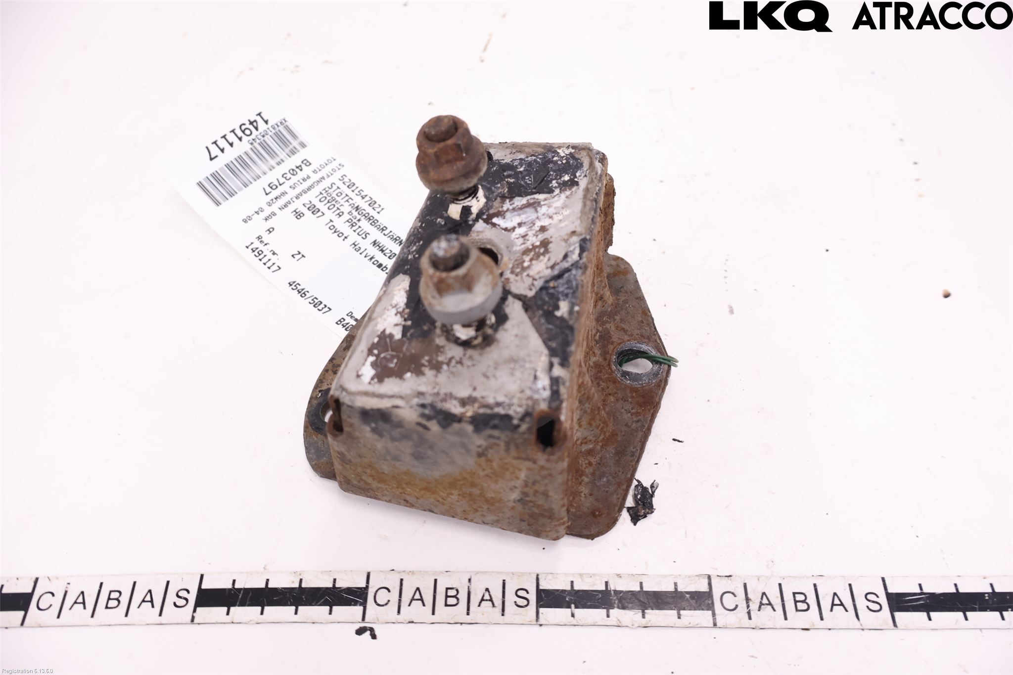 Toyota PRIUS NWH20 04-08 Støtfanger Bak Feste