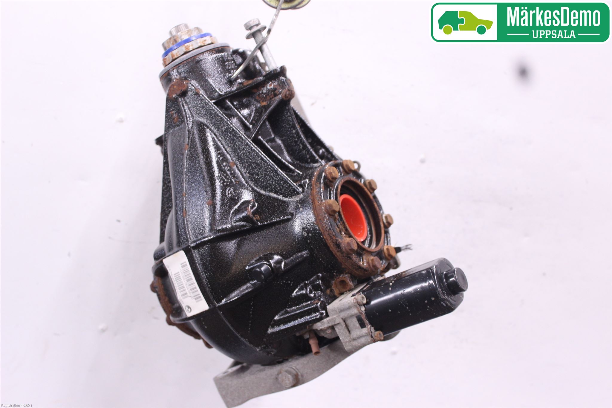 BMW 3 F30/F31/F80 12-19 Bakaksel Kardang Bak -Diff