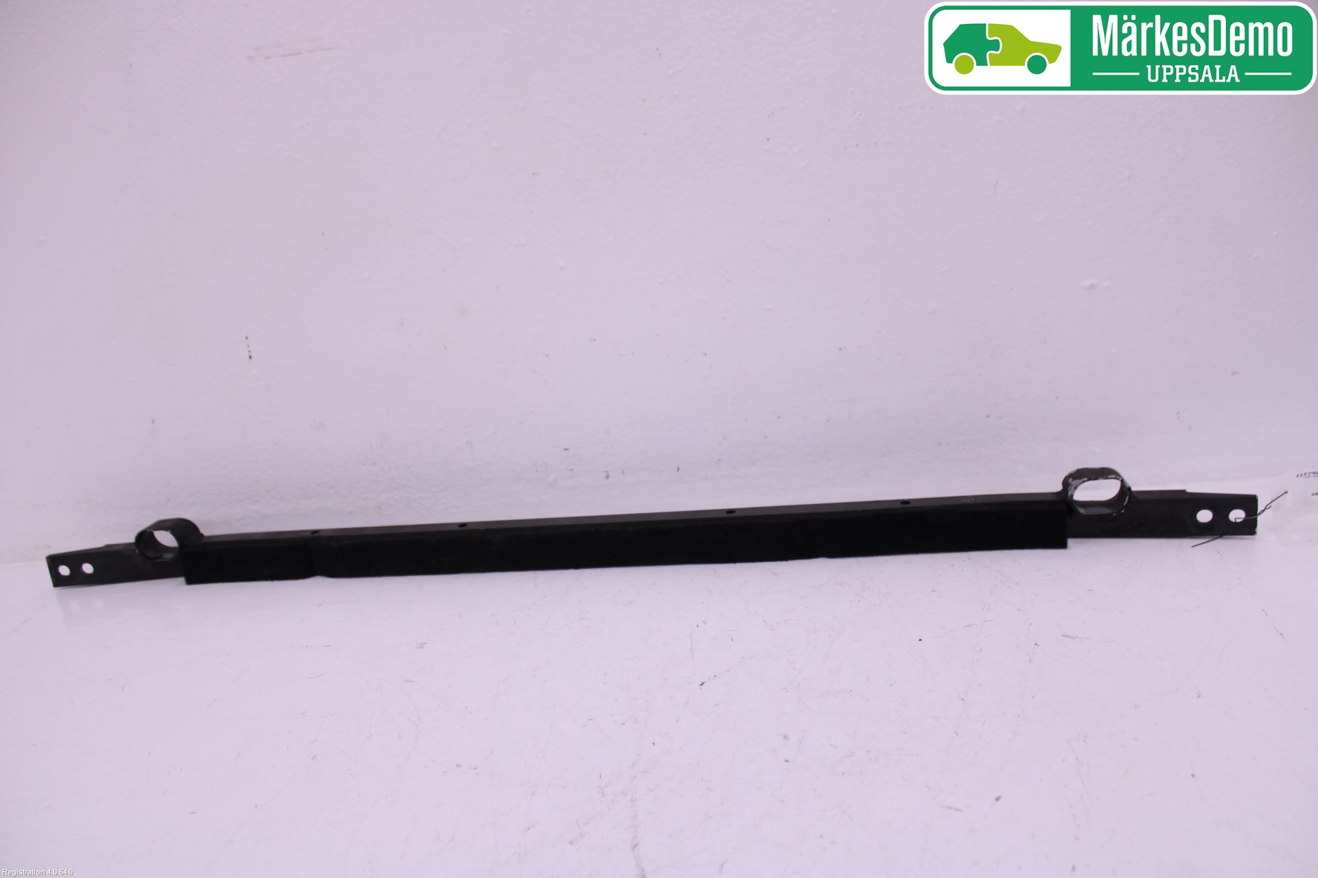 Mercedes-Benz MB AMG GT (C190/R190) 14-22 Radiator Feste - Ramme - Bjelk