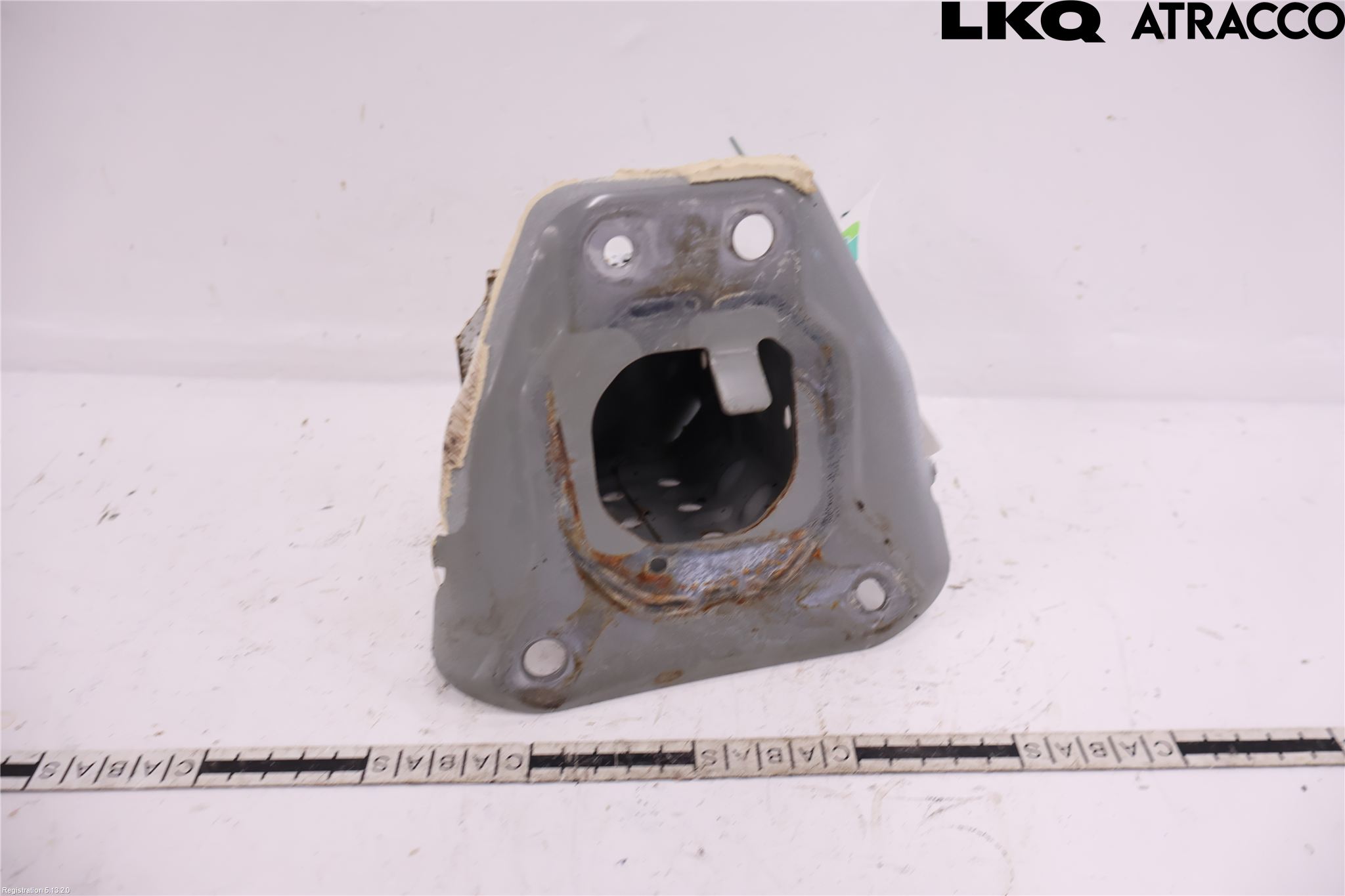 Toyota COROLLA 19- Støtfanger Bak Feste