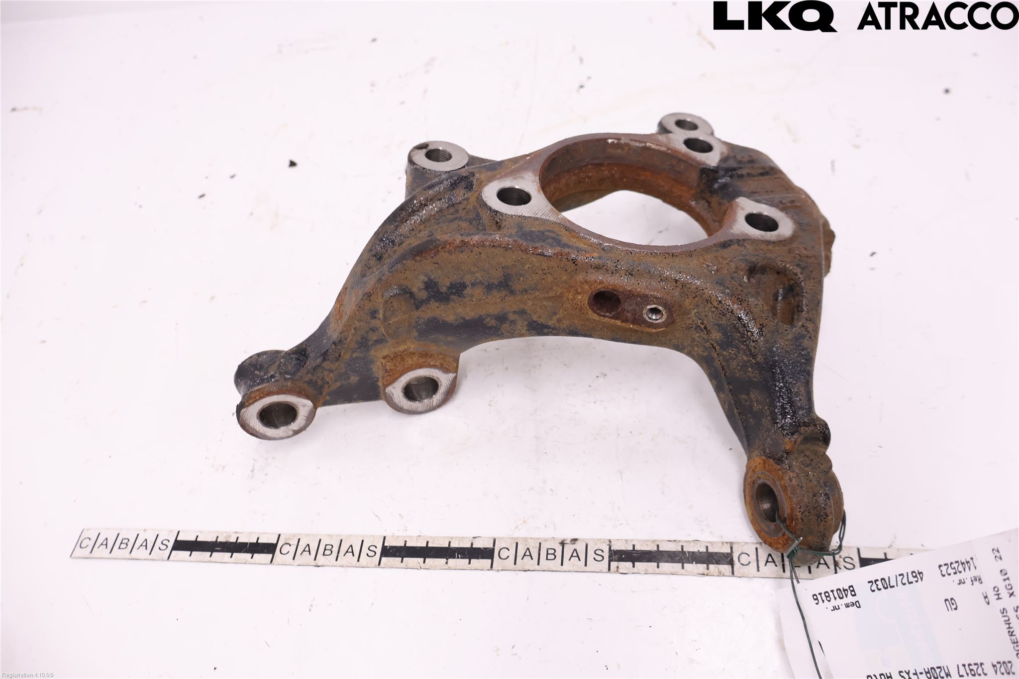 Toyota COROLLA CROSS XG10 22- Spindel Hf