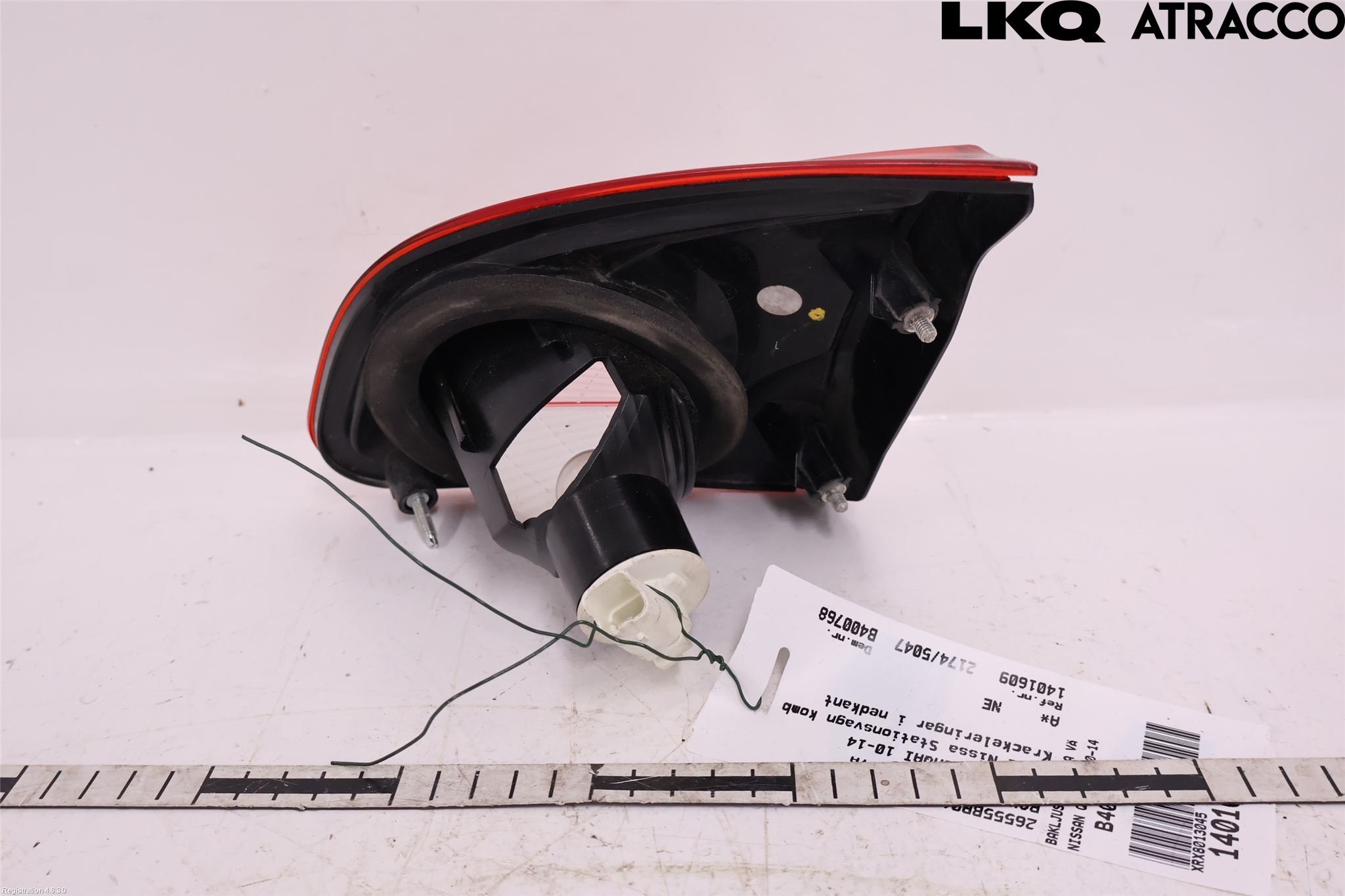 Nissan QASHQAI 10-14 Baklykt Venstre  På Luke(Indre