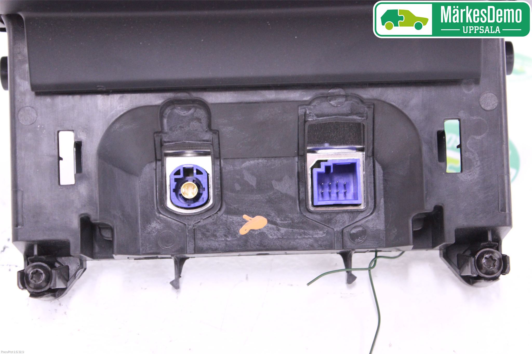 Mercedes-Benz MB VITO/V-KLASS (W640,W447,W448) 14- Instr Skjerm Dvd-Gps-Ac-Tlf