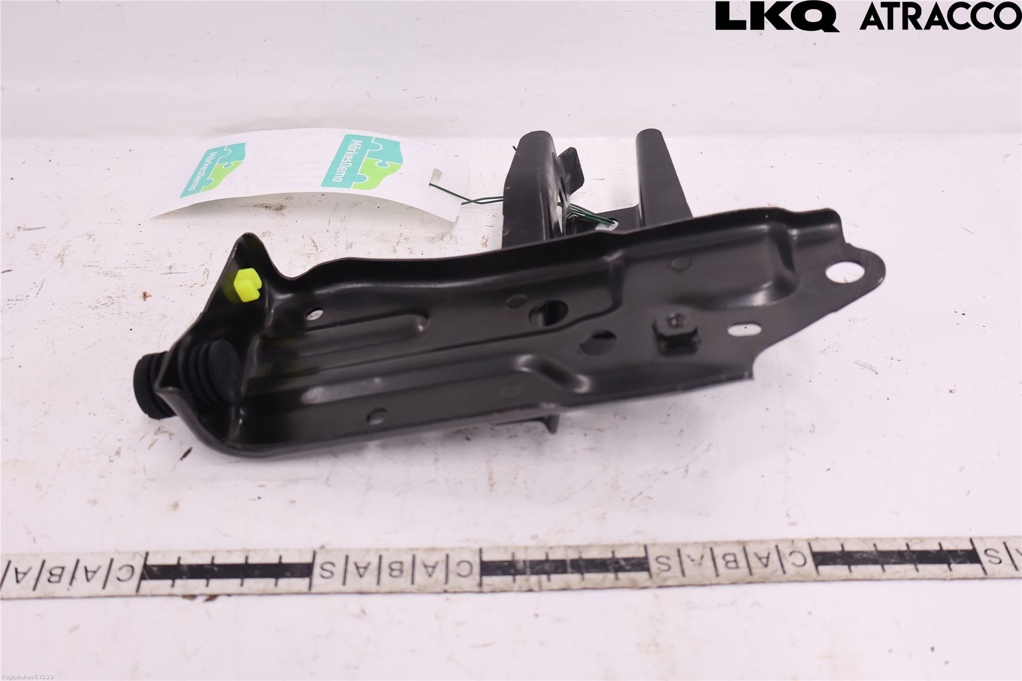 Toyota YARIS CROSS XP21 21- Frontlykt Ramme V Lyktering