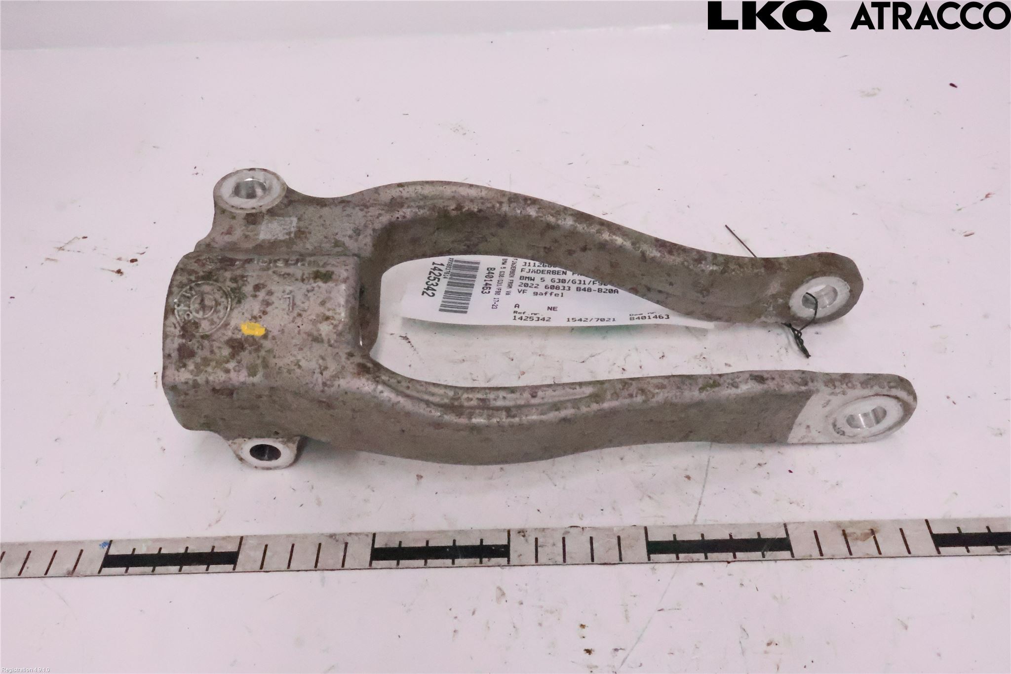 BMW 5 G30/G31/F90 17-23 Fjærbein Foran Venstre