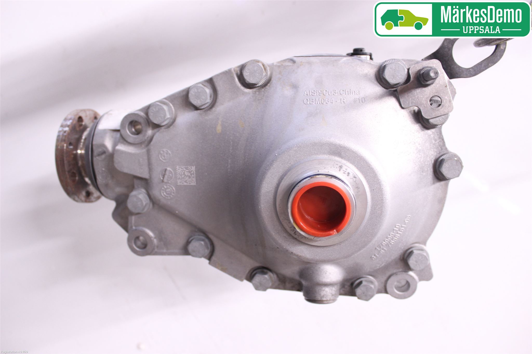 BMW 3 F30/F31/F80 12-19 Kardang Foran