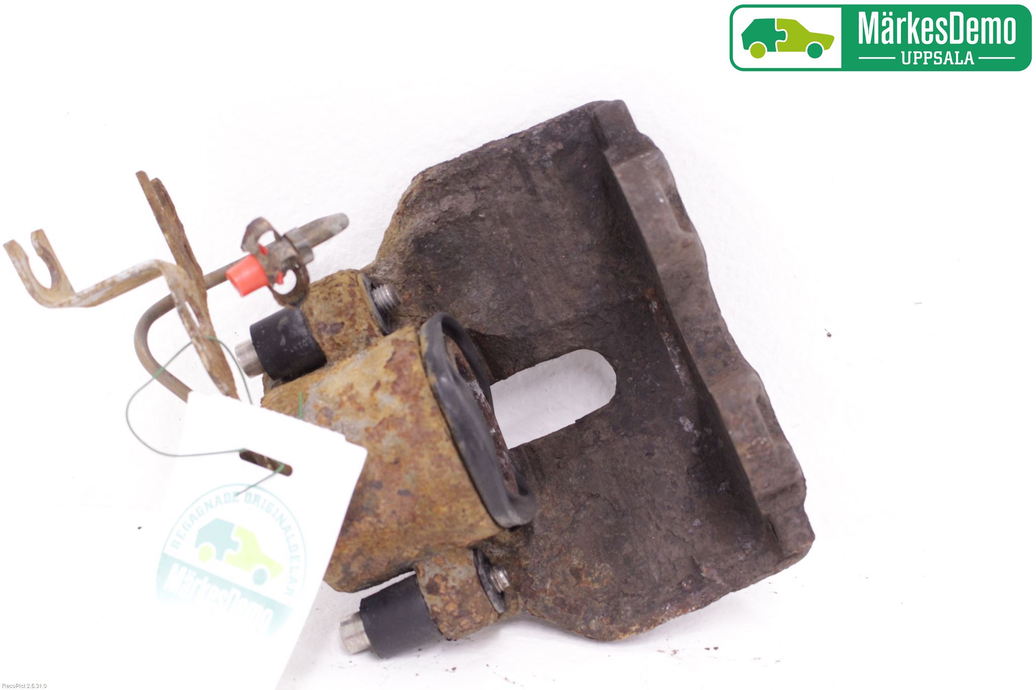 Audi A6/S6     97-05 Bremsecaliper Foran Høyre
