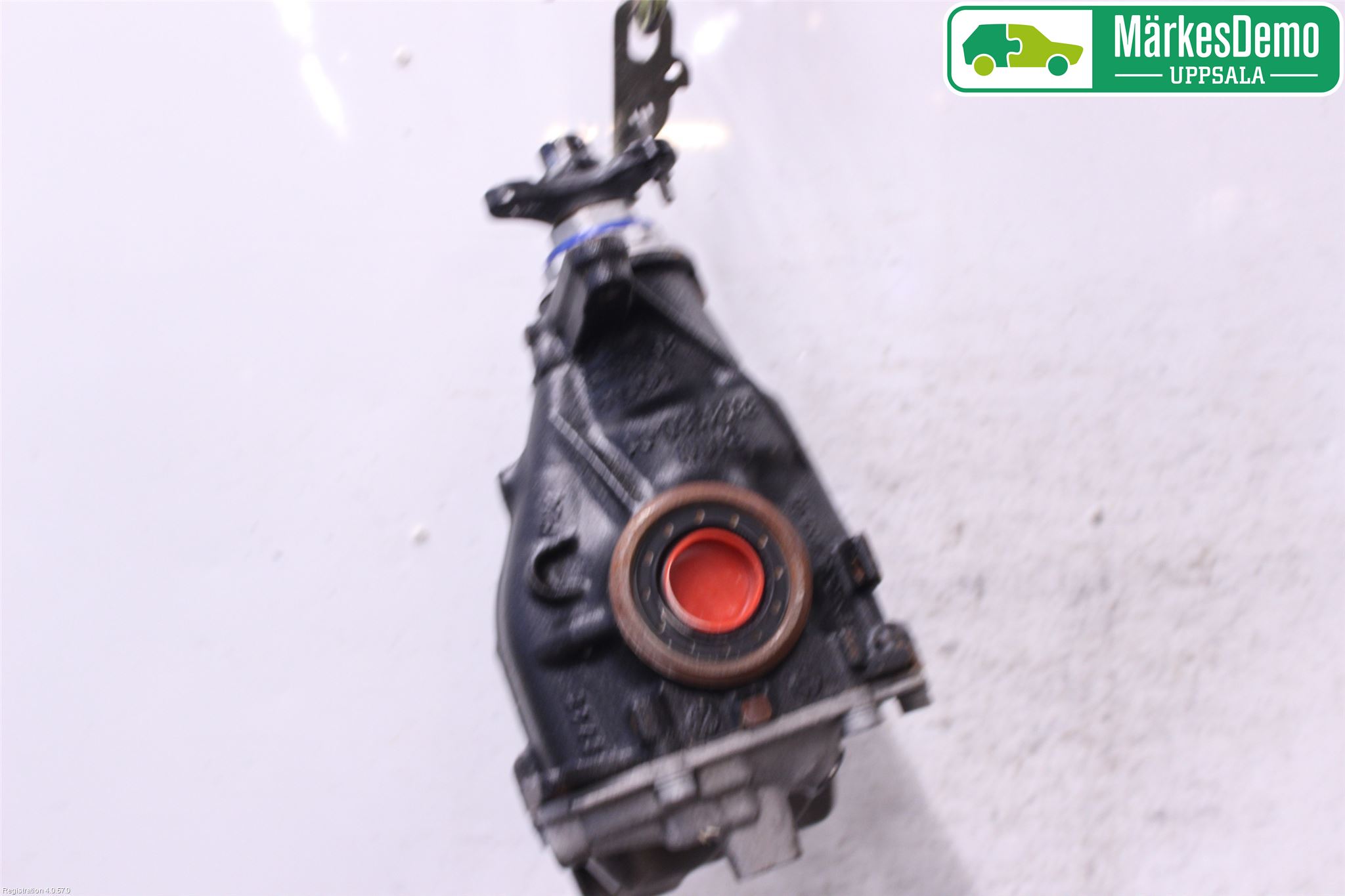 BMW 3 F30/F31/F80 12-19 Bakaksel Kardang Bak -Diff
