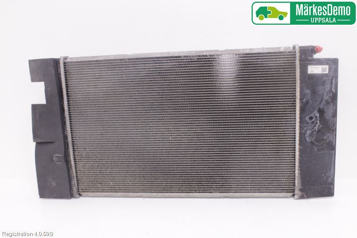 Toyota AVENSIS 09-15 Radiator Automat