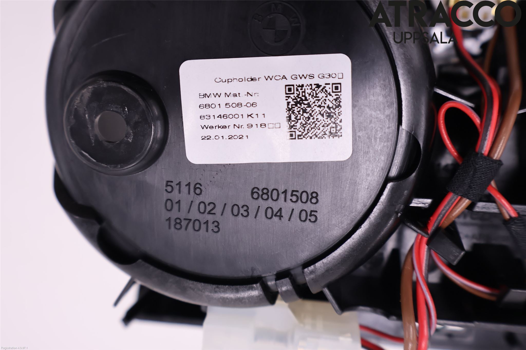 BMW 5 G30/G31/F90 17-23 Innr Koppholder