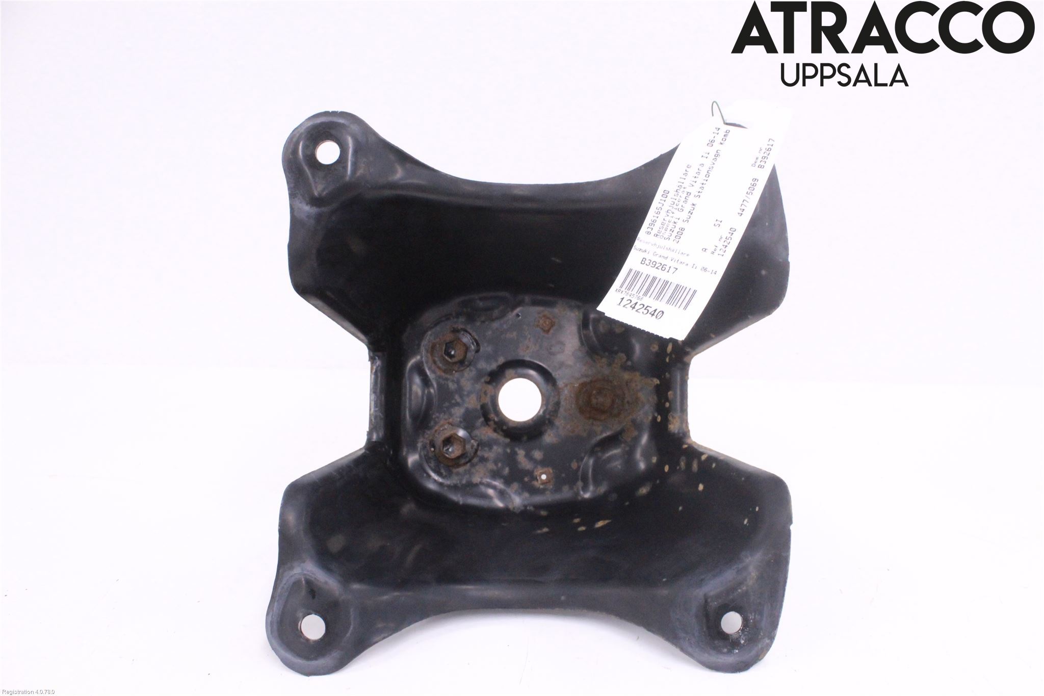 Suzuki GRAND VITARA II 06-14 Reservehjulholder